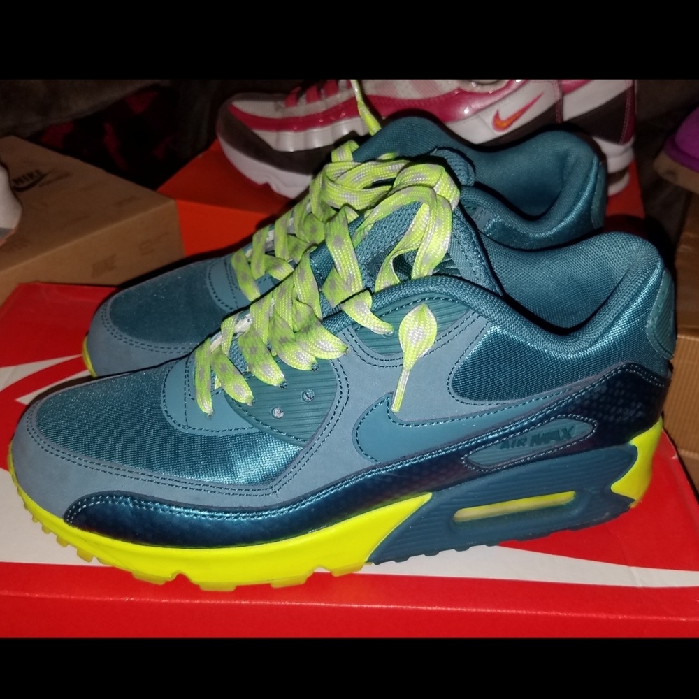 Nike Air Max 90